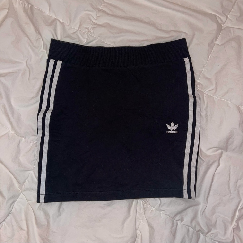 Adidas mini skirt